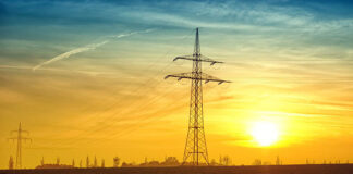 Jak prawidłowo powinien przebiegać montaż paneli fotowoltaicznych