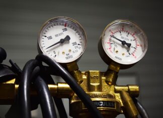 Czy nowy reduktor trzeba regulować?