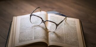 Jakie informacje zawierają instrukcje?