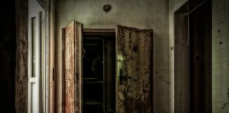 Jaką płyta do zabudowy wanny?