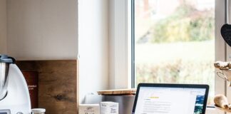 Czy Thermomix obiera?